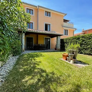 Apartment Ladonja, Medulin